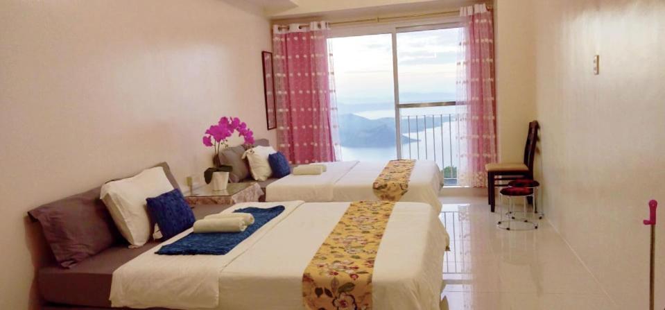 Smdc Tagaytay Taal Lake Condo Cook Netflix No Balcony No Free Parking 따가이따이 외부 사진