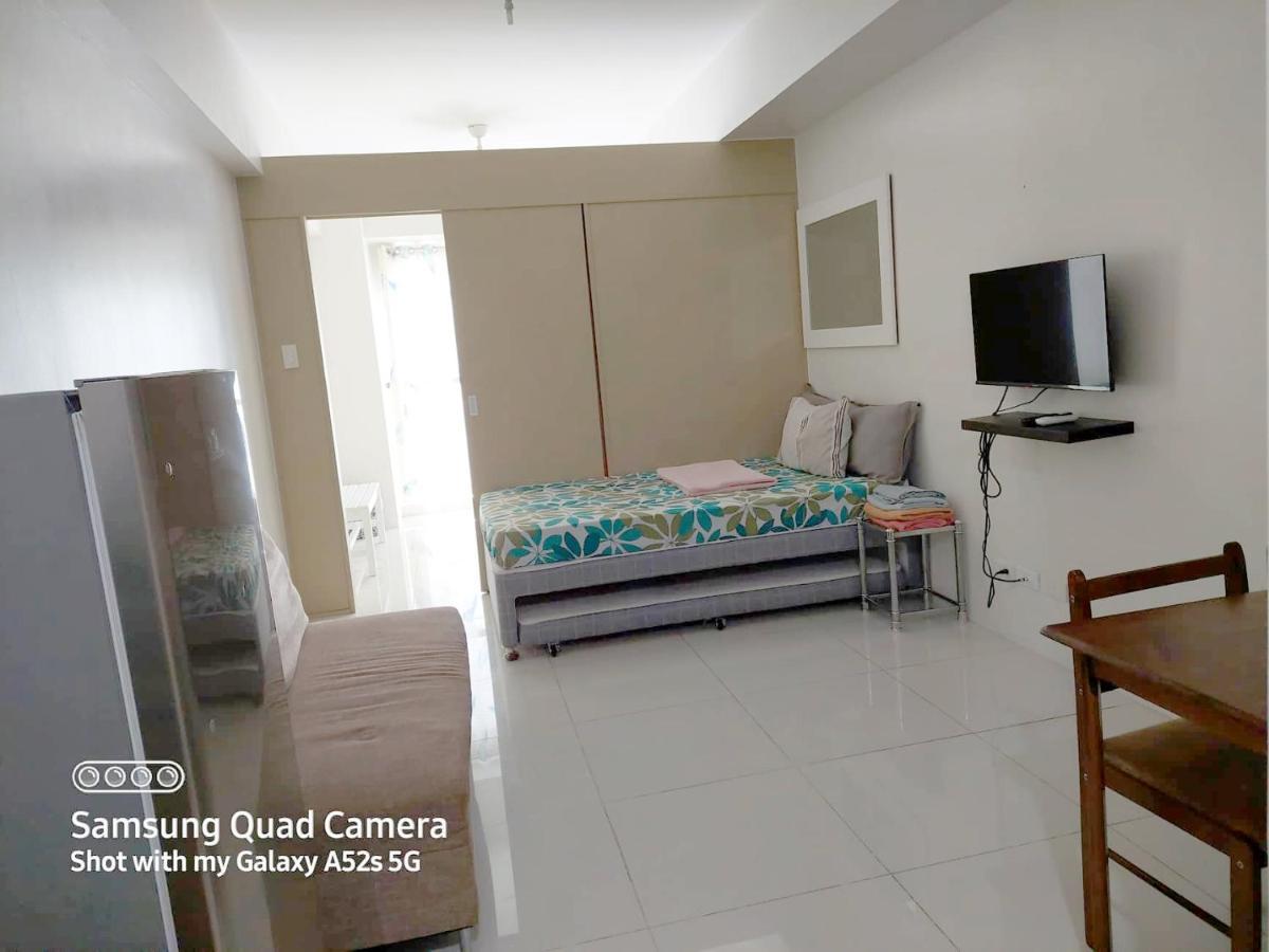 Smdc Tagaytay Taal Lake Condo Cook Netflix No Balcony No Free Parking 따가이따이 외부 사진