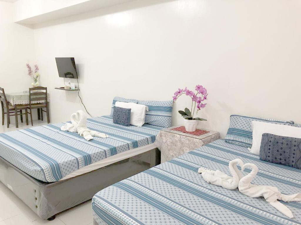 Smdc Tagaytay Taal Lake Condo Cook Netflix No Balcony No Free Parking 따가이따이 외부 사진