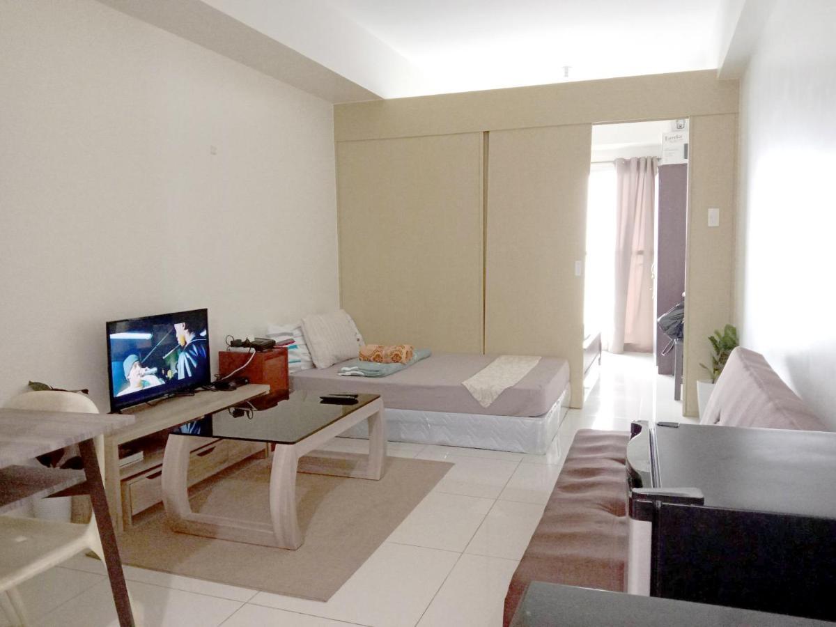 Smdc Tagaytay Taal Lake Condo Cook Netflix No Balcony No Free Parking 따가이따이 외부 사진