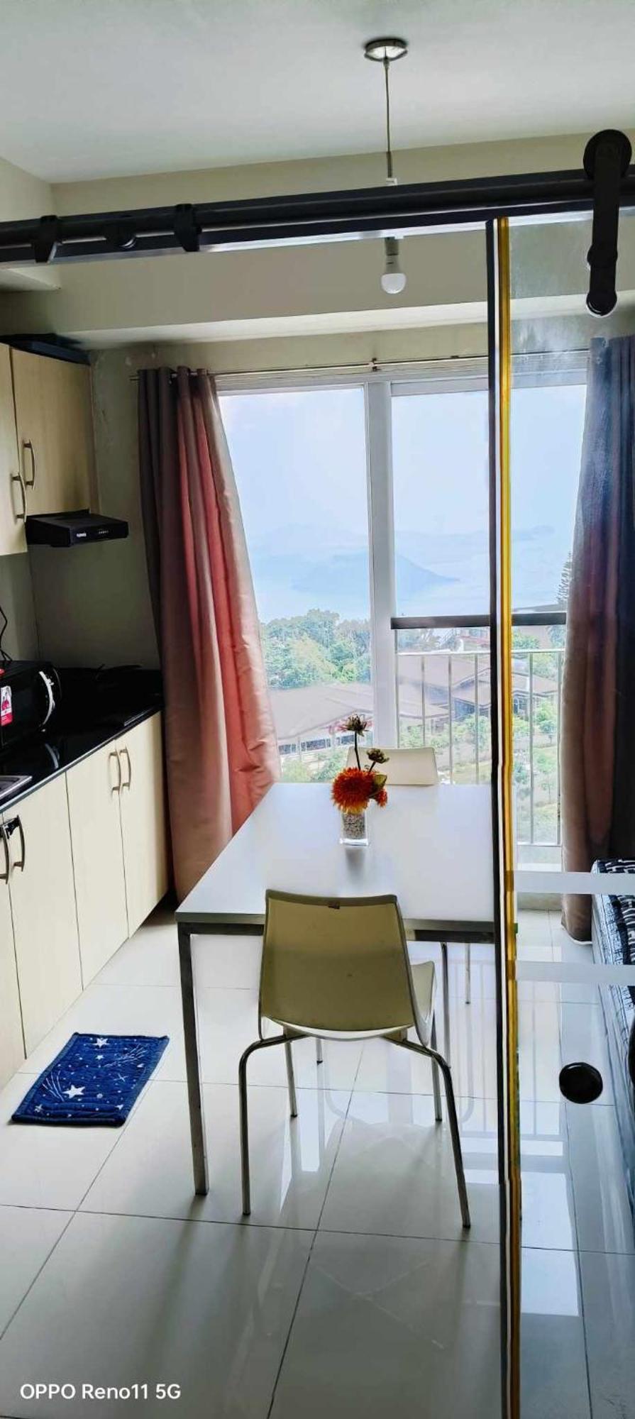 Smdc Tagaytay Taal Lake Condo Cook Netflix No Balcony No Free Parking 따가이따이 외부 사진